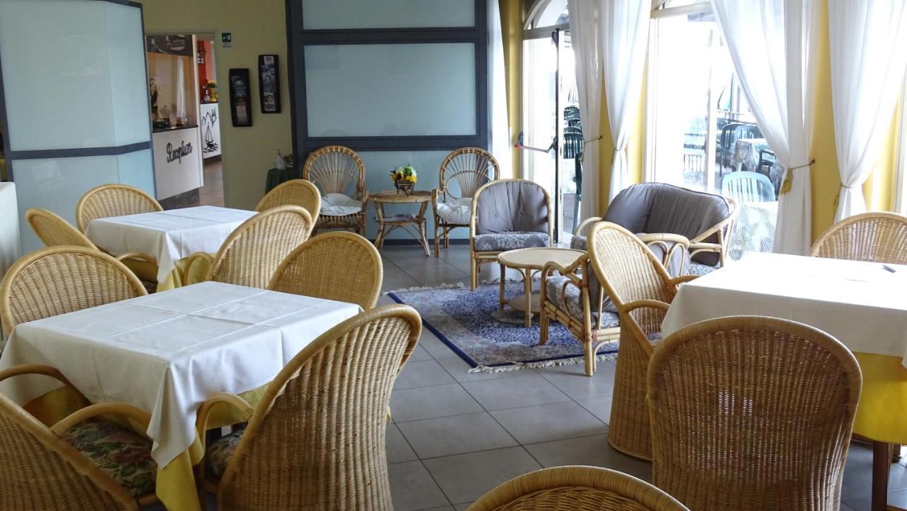 Hotel Merano Brenzone sul Garda Exterior photo
