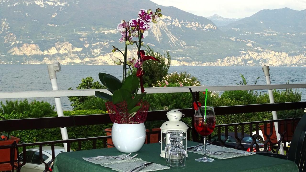 Hotel Merano Brenzone sul Garda Exterior photo