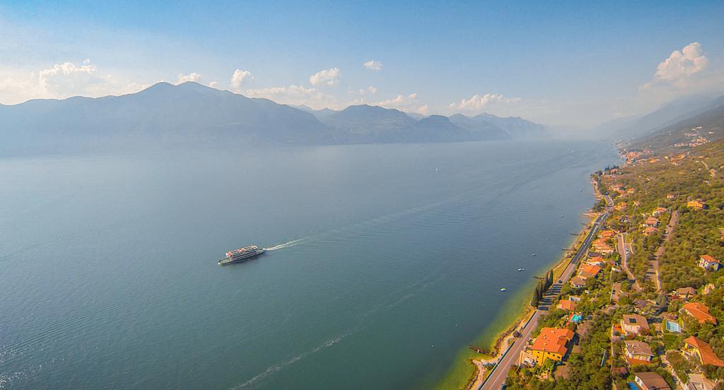 Hotel Merano Brenzone sul Garda Exterior photo